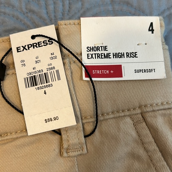 EXPRESS Women’s Shorts - Picture 4 of 12